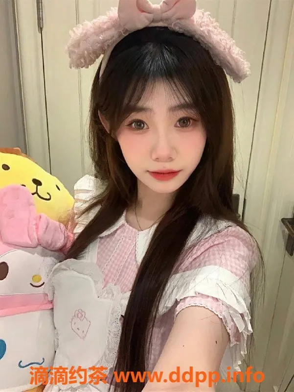 深圳楼凤资源信息,龙岗小雪，900元嫩妹制服服务等你体验