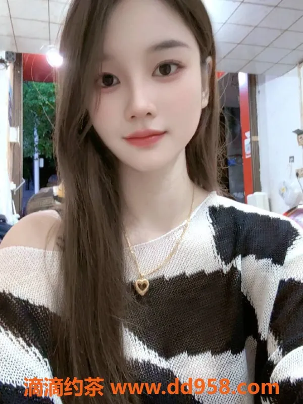 广州楼凤资源信息,南海区23岁嫩妹贝贝，身高163，气质诱惑服务