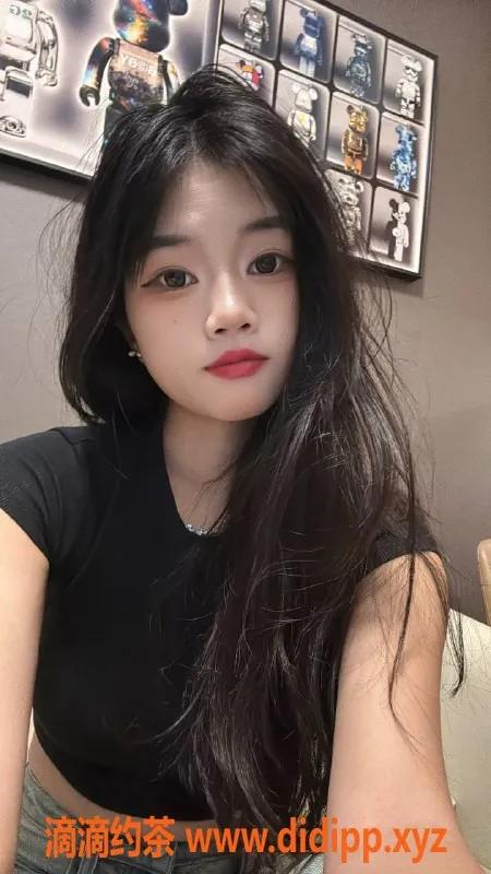 深圳楼凤资源信息,龙华嫩妹QQ，19岁168b，1000元起步