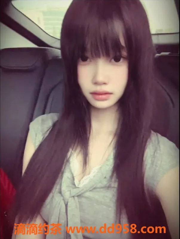 深圳楼凤-深圳宝安嫩妹月月，800元体验！