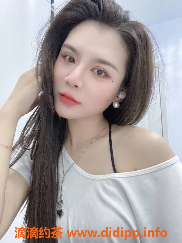 广州楼凤资源信息,天河御姐梓梓，甜美听话，私教仅600p