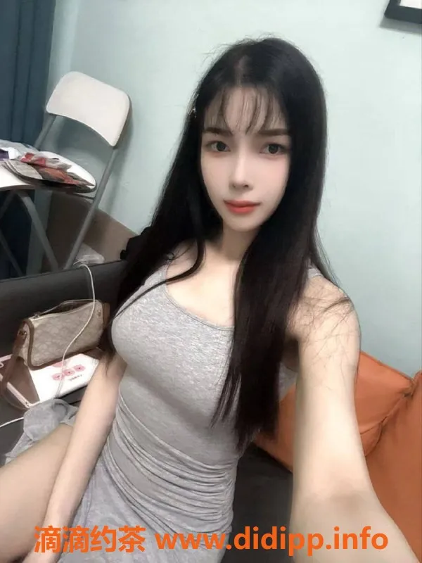 广州楼凤-白云可可，600水费，鸳鸯浴与69式服务