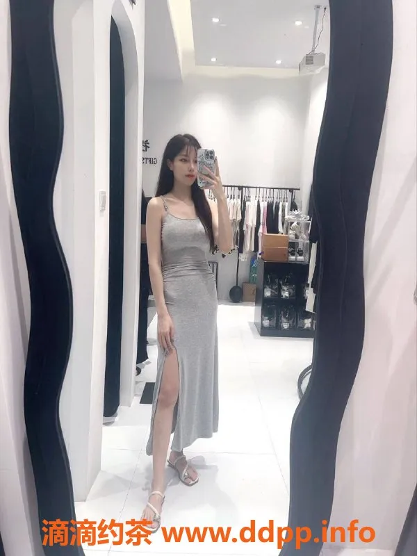 广州楼凤-白云可可，600水费，鸳鸯浴与69式服务