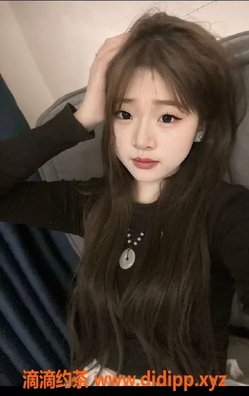 广州楼凤-天河区19岁嫩妹欣欣，165cm C罩，服务多样