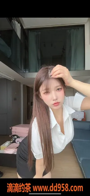 深圳楼凤-南山小乖，22岁，164，47kg，1300起，服务优质