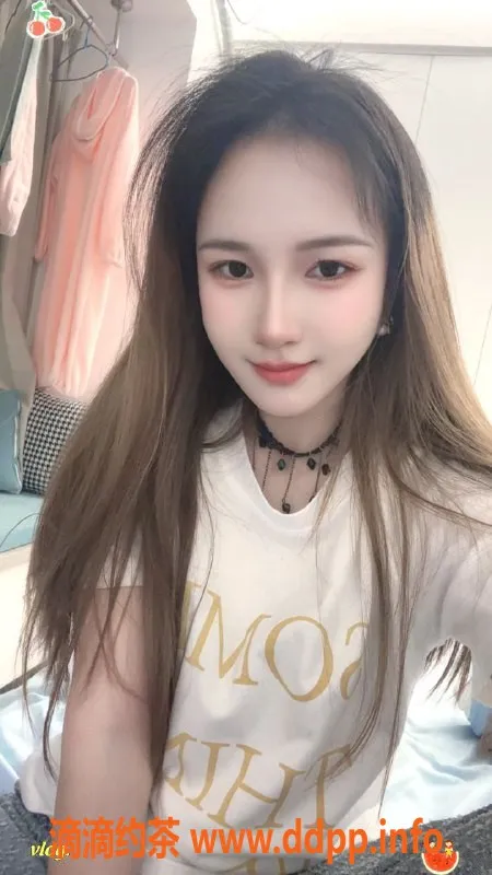 广州楼凤-佛山田小甜，清纯可爱私教，800元内