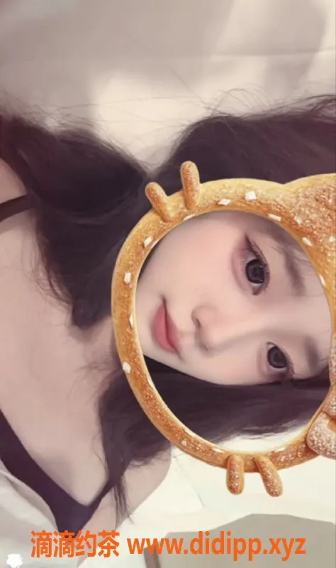 广州楼凤-白云嫩妹小硕，800p水费三点粉服务