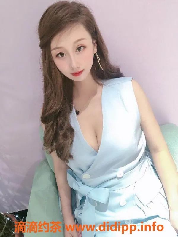 广州楼凤-天河区可可，24岁167cm大胸御姐，600元起
