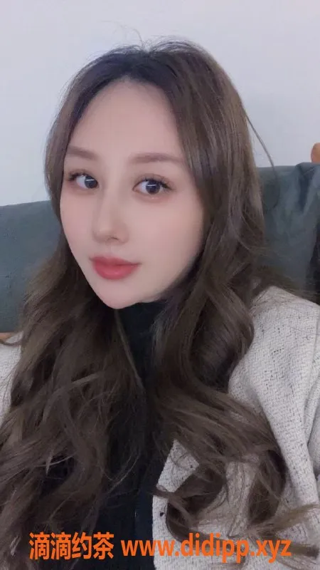 广州楼凤-天河区可可，24岁167cm大胸御姐，600元起