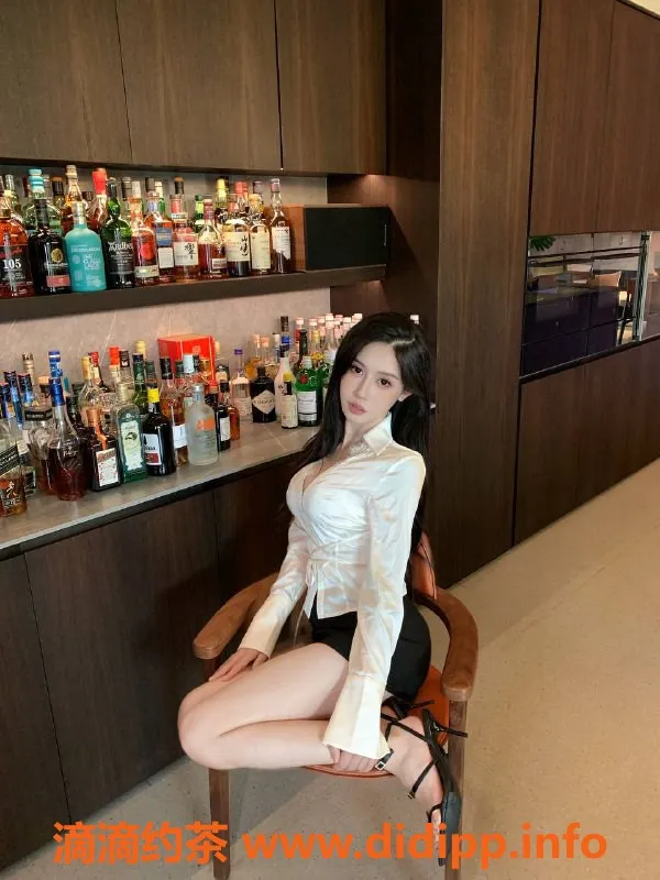 深圳spa会所-福田潇潇，165高挑御姐，3000元起