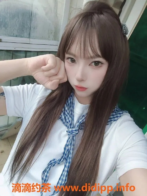 深圳楼凤-龙华妍妍，茶费900P，甜美服务等你来体验