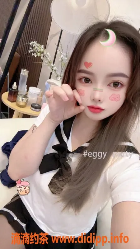 广州楼凤-天河小可，400元畅享舌吻69服务