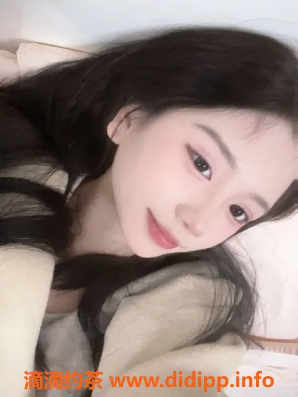 惠州楼凤-金山湖小妮，性感诱惑，700起，服务多样