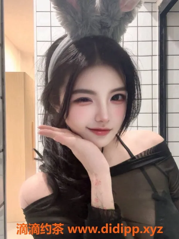 广州楼凤-天河区柳如烟，20岁C罩杯，800元轻松体验
