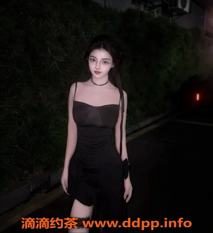 广州楼凤-天河区柳如烟，20岁C罩杯，800元轻松体验