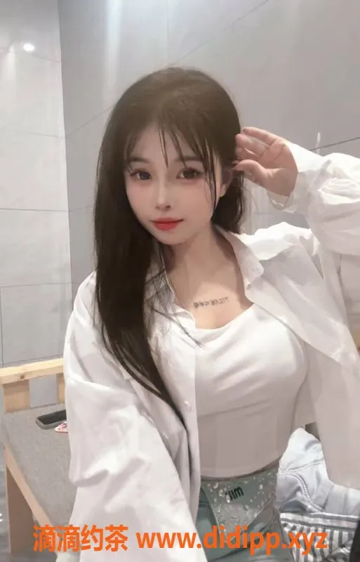 广州楼凤-荔湾蜜桃私教，清纯嫩妹初恋感受