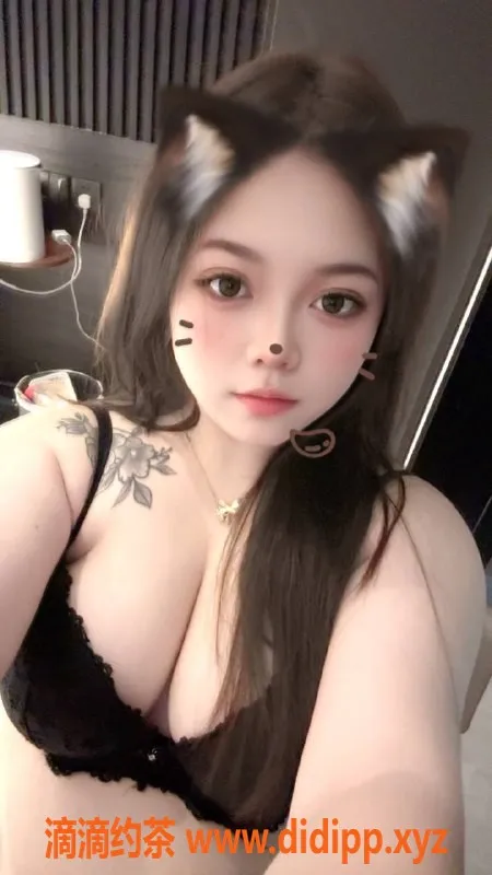 深圳楼凤-福田绵绵，巨乳BBW，700元起享受服务