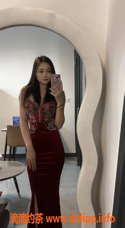 深圳楼凤-坂田Coco 22岁 167cm 46kg 1000元起