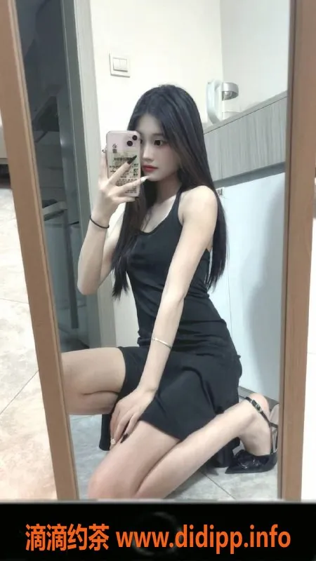 深圳楼凤-宝安小甜甜，18岁166cm，50kg最优服务