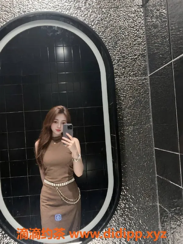 深圳楼凤资源信息,福田甜甜，800元鸳鸯浴与KISS体验