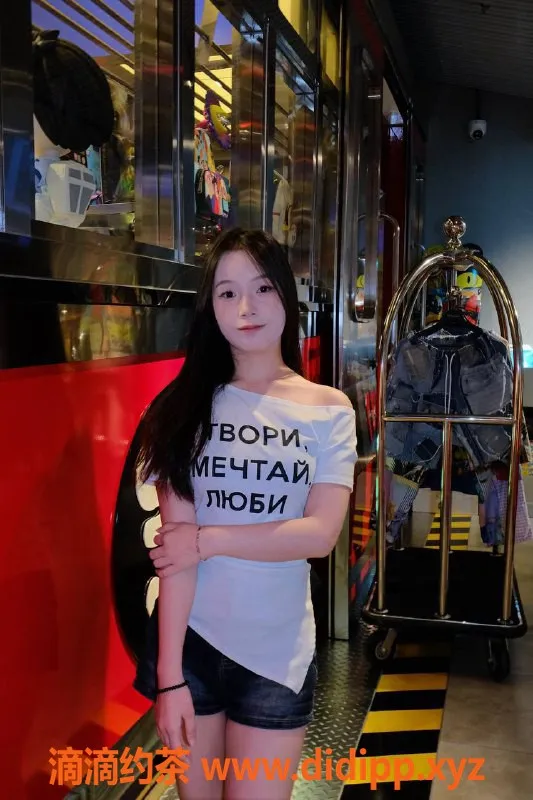 深圳楼凤-福田梦嘉，900元茶费，优质服务！