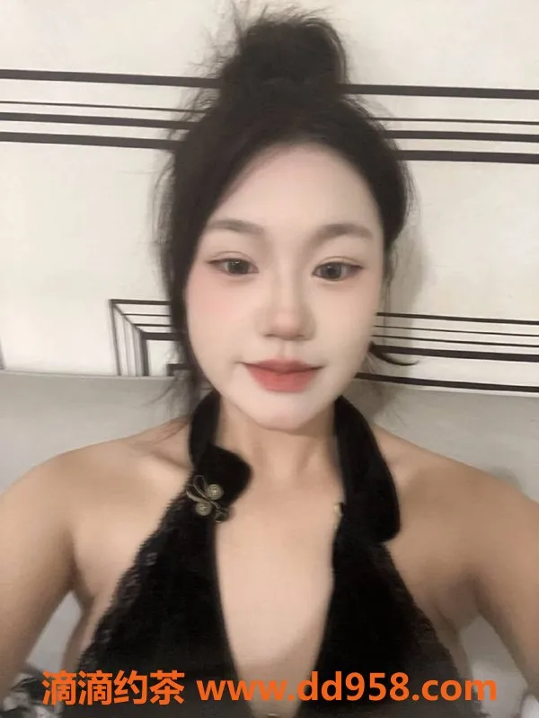 广州楼凤资源信息,天河琪琪，大波嫩妹，千元内私教服务