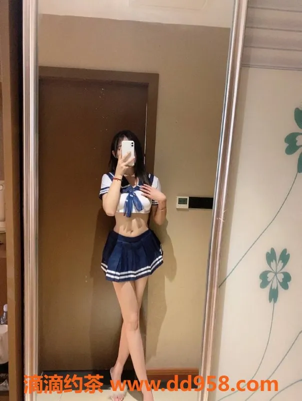 深圳楼凤-福田翠翠，身材火爆的休息小姐