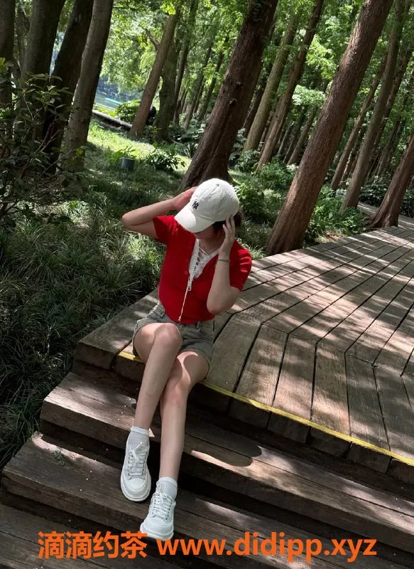 深圳楼凤-南山十一，22岁身材火辣，体验非凡服务