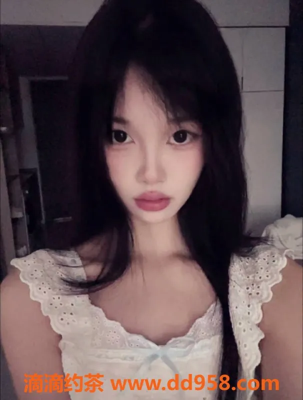 深圳楼凤资源信息,龙华月月：800元69舌吻车震服务