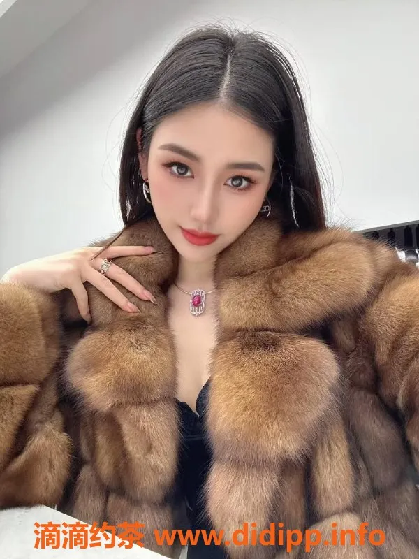 深圳楼凤-福田书瑶御姐，1200元胸推六九！