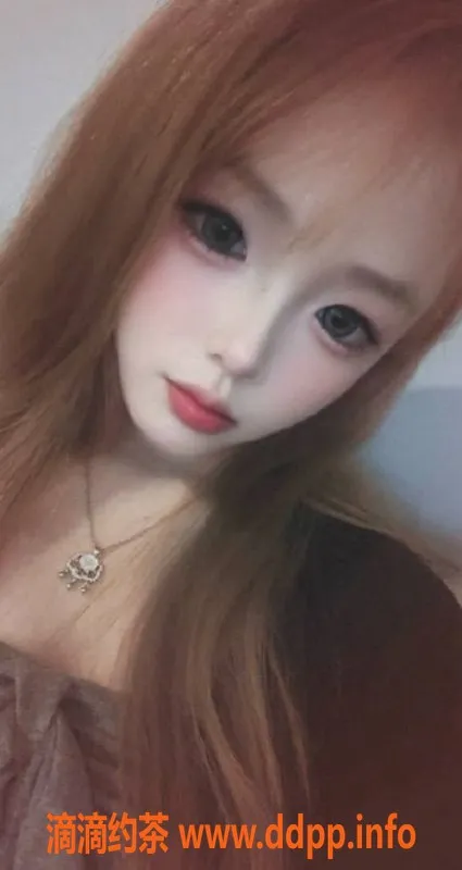 深圳楼凤-宝安秋秋，800元鸳鸯浴与69服务等你体验