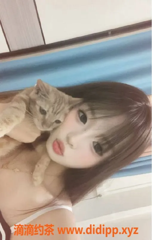 深圳楼凤-宝安秋秋，800元鸳鸯浴与69服务等你体验