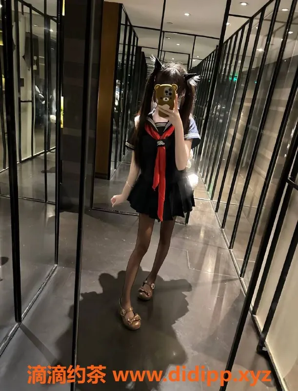 深圳楼凤资源信息,罗湖小懒，19岁娇小萝莉仅1800起