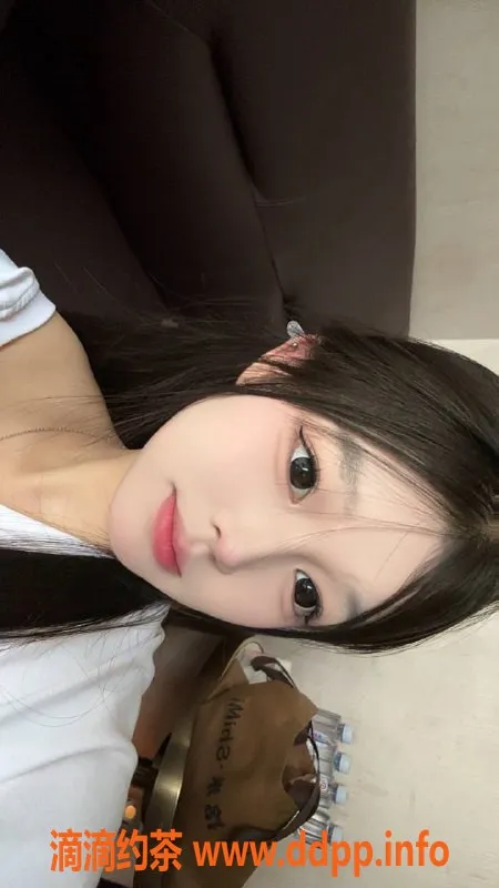 深圳楼凤-宝安兰兰，900元鸳鸯浴，超值体验