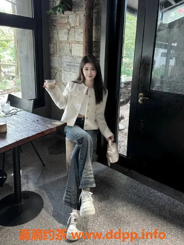 深圳楼凤资源信息,南山木知，24岁长腿美女，900P超值服务