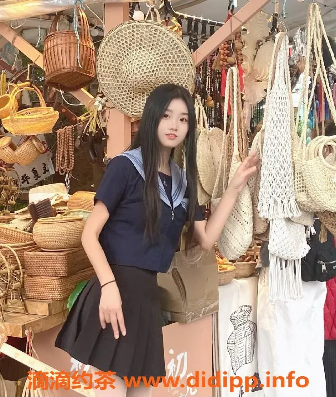 深圳楼凤-深圳南山貂蝉学妹，1100p，热情服务