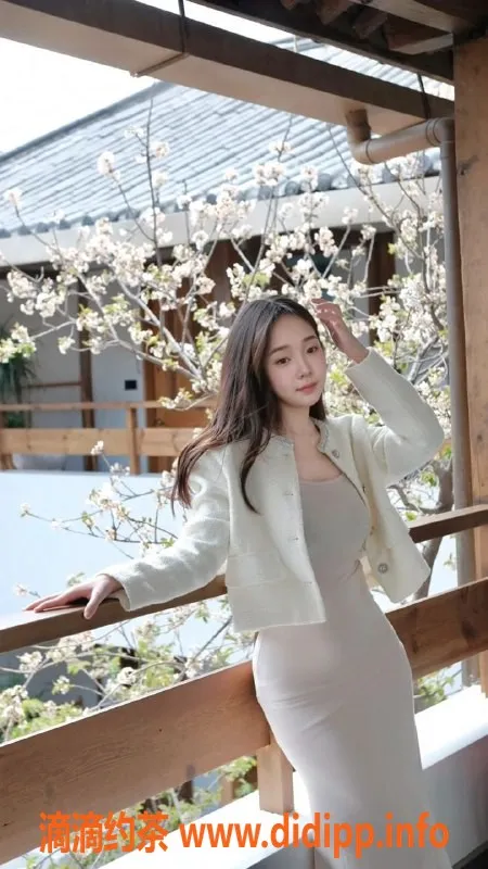 广州楼凤-天河菲菲，学妹气质，服务优质，800元起