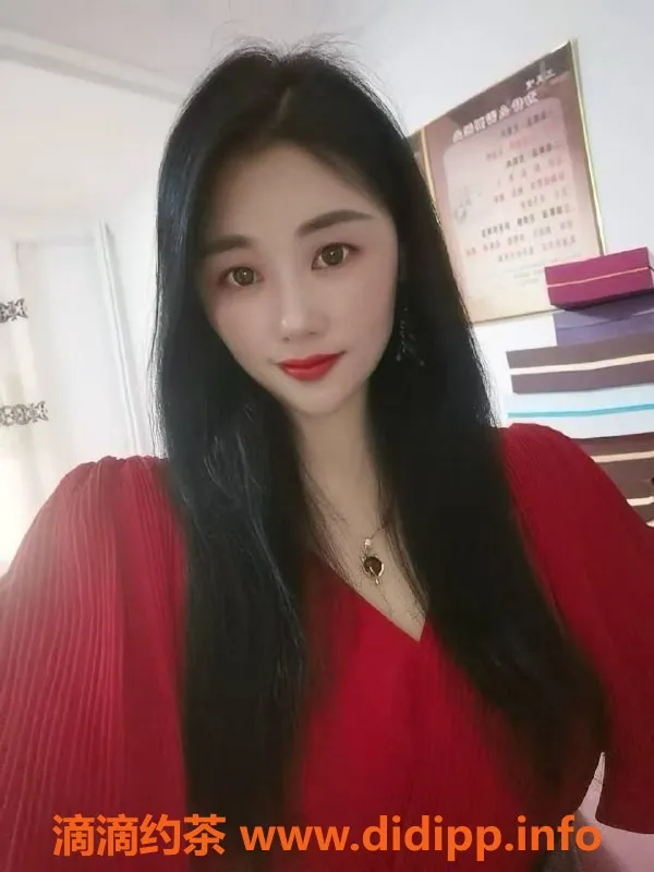 深圳楼凤-宝安莹莹 94年 巅峰身材 500起