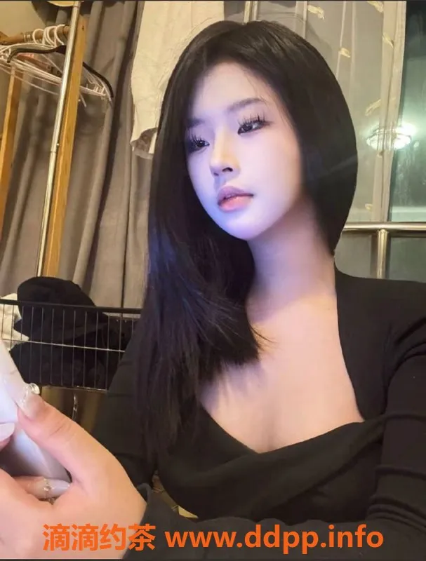 深圳楼凤-南山甜甜，18岁嫩妹，1000P起，超值体验请接招！