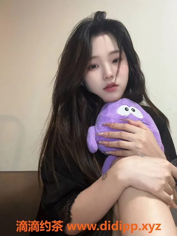 广州楼凤-番禺茜茜，视频验证，600元/次服务