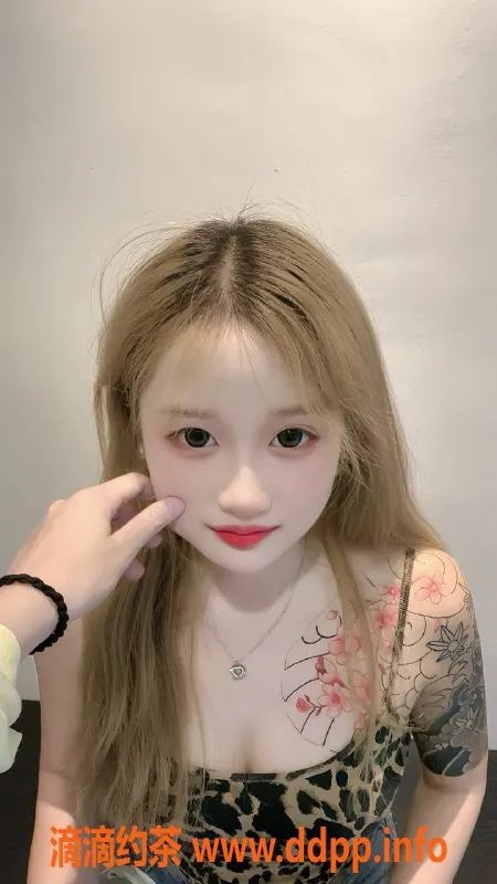 深圳楼凤-南山乐乐，18岁，162，95斤，700元起