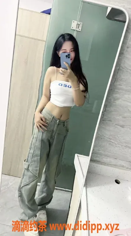 广州楼凤-番禺区24岁小七：身高160、体重41、服务优质