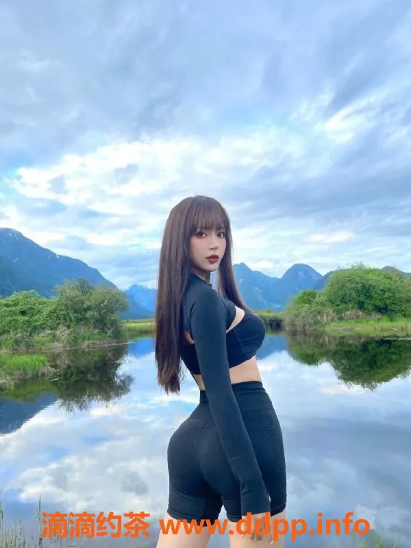 上海外围-魔都李小姐，168cm S身材，性感甜美陪浴体验