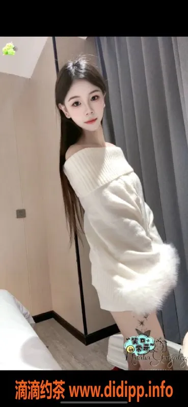 深圳楼凤-宝安甜雪儿，700元鸳鸯浴，体验不容错过！