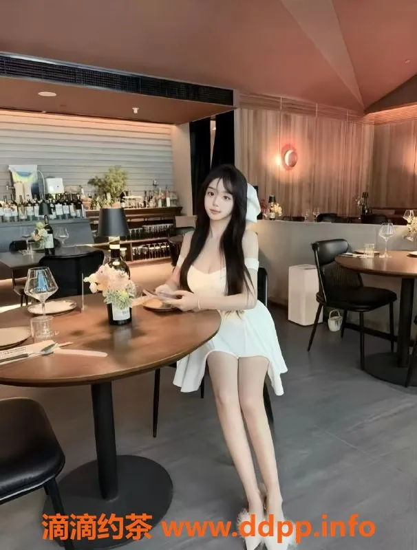 成都楼凤-锦江区小爱，冷白皮御姐，态度超好