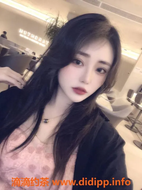 深圳楼凤-春日桃桃，青春蜜桃等你体验