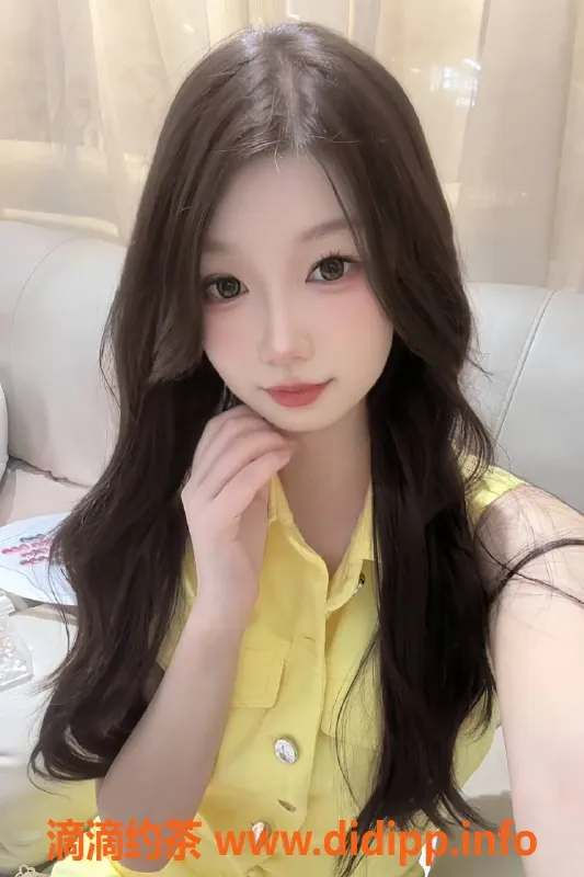 深圳楼凤-宝安小西瓜，价格800/pp，专业服务等你来体验！