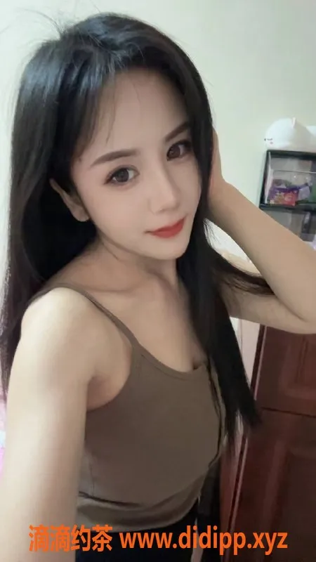 深圳楼凤-福田小六，甜美可爱，身材迷人