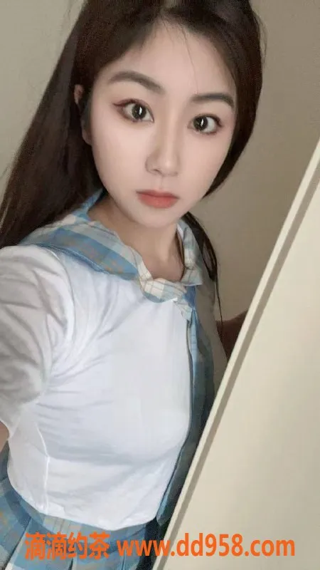 广州楼凤-天河御姐夏夏，600元优质服务等你来体验