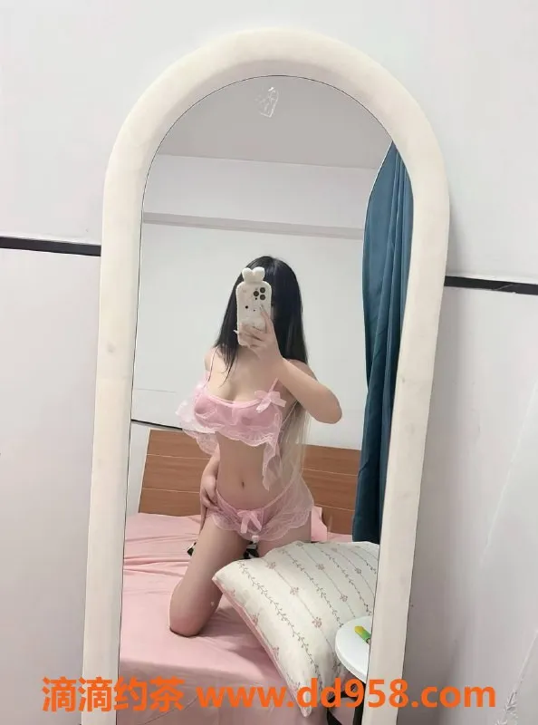 广州楼凤-白云宝贝，萝莉气质，舌吻69体验，800元起